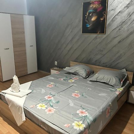 Apartament Regim Hotelier 1 Camera Galac Kültér fotó