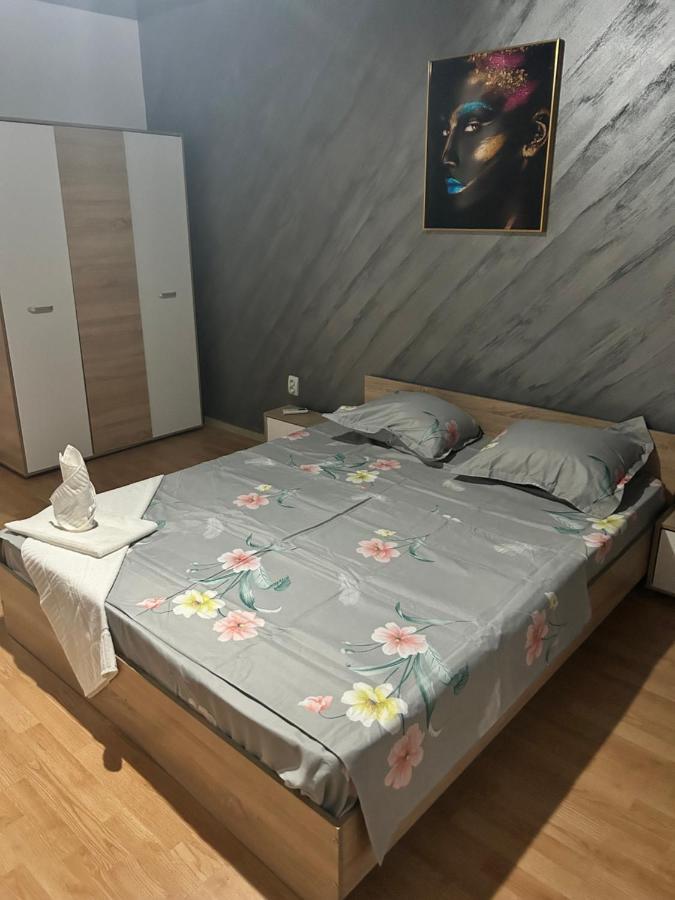 Apartament Regim Hotelier 1 Camera Galac Kültér fotó